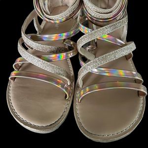 Girls strappy sandals. Size 3. Maybe worn once. Excellent condition.